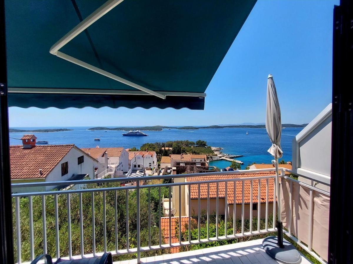 Natasahvar Hvar Town Buitenkant foto